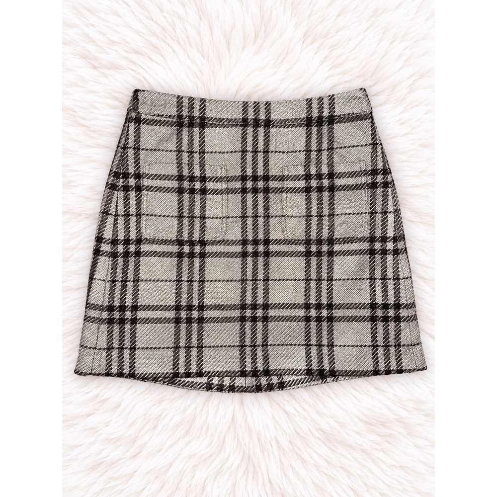 J.Crew Plaid Mini Skirt Size 6 Gray Black A Line Preppy Tartan